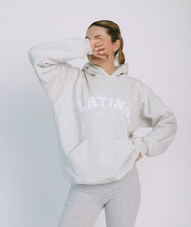 Hoddie Latina Natalia Regge Gris